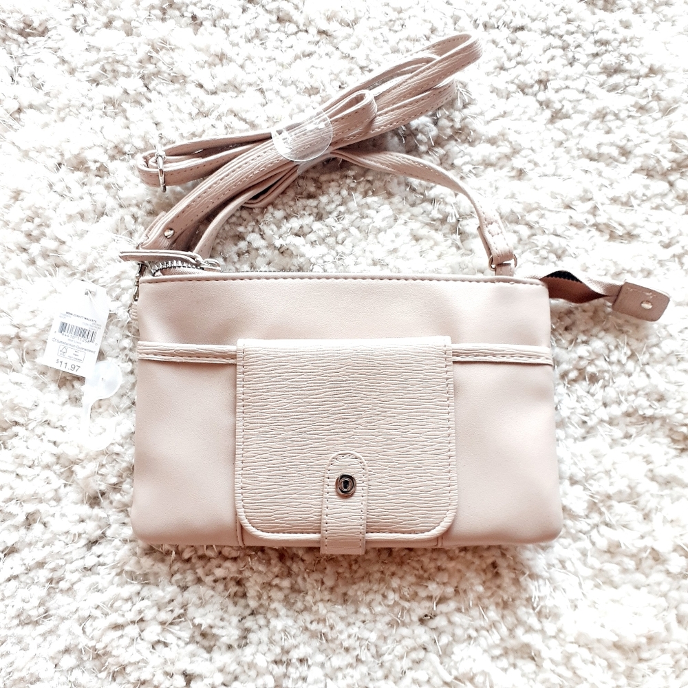 Time and Tru Purse Blush Pink